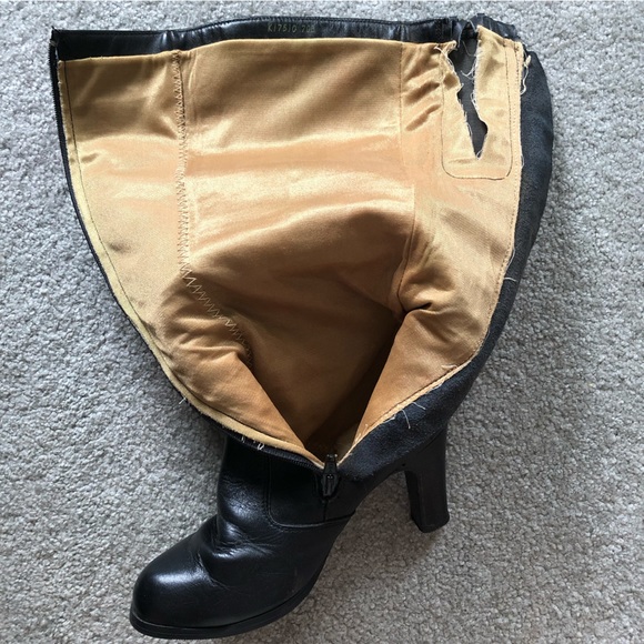 VINTAGE Black Leather boots, ladies size 6.5 - Picture 4 of 6